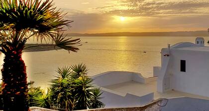 Holiday Home 'Cri' with Sea View, Private Terrace and Air Conditioning