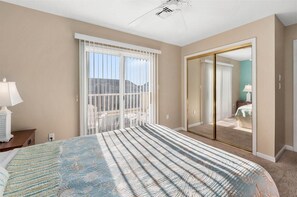 3 bedrooms, iron/ironing board, free WiFi