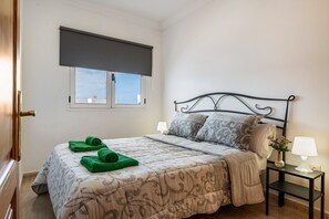 3 chambres, Wi-Fi gratuit, draps fournis