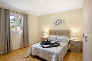 2 chambres, Wi-Fi gratuit, draps fournis