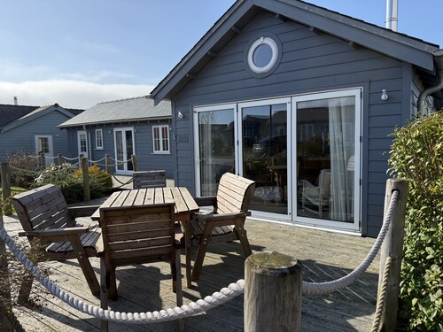 Luna Azul -  a beach house that sleeps 8 guests  in 3 bedrooms