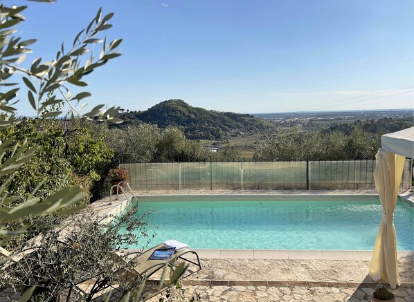 Piscina all'aperto