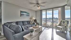 TV - 401 North Tower - Barefoot Resort Rentals (North Myrtle Beach)