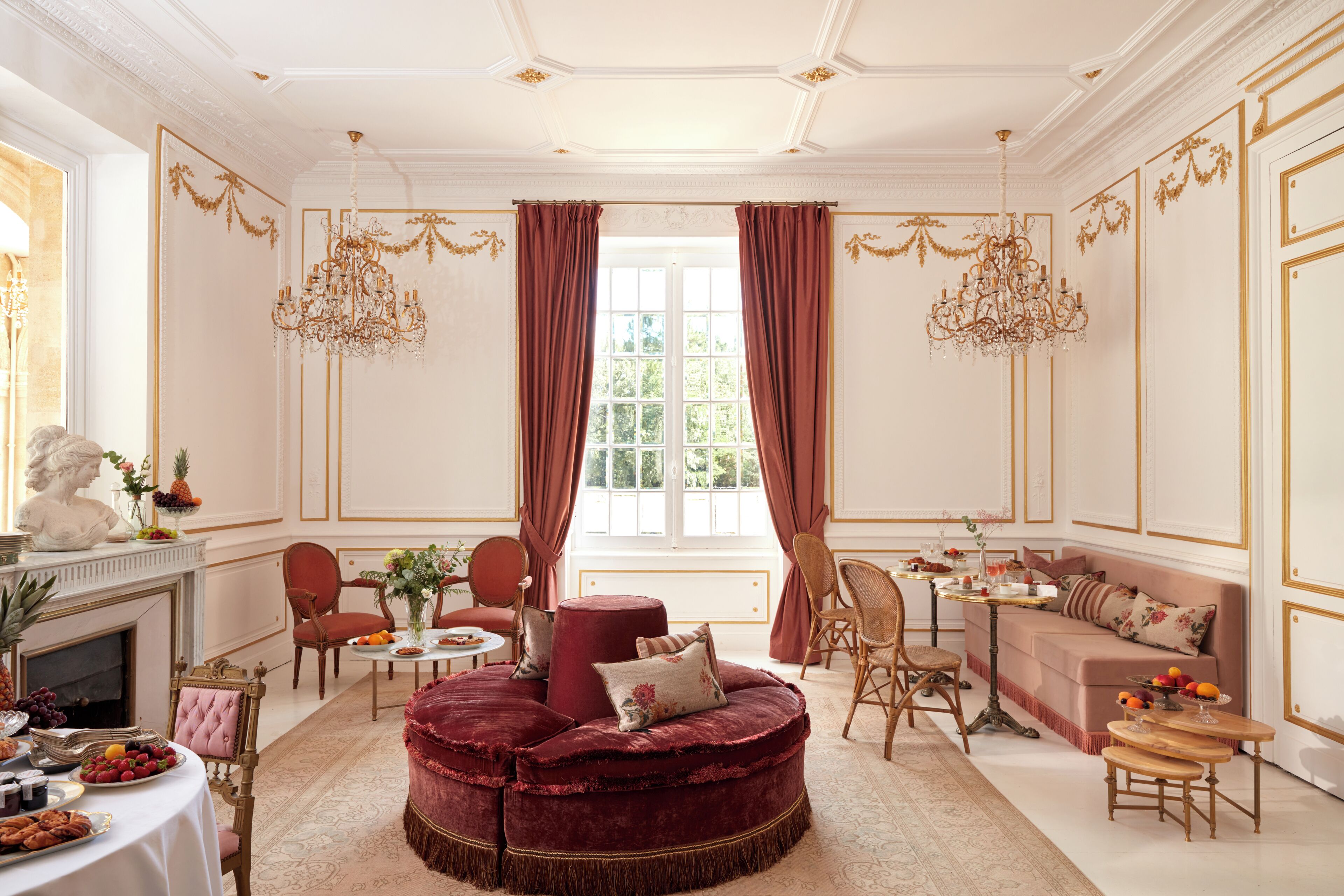 Petit déjeuner buffet (25 EUR par personne)