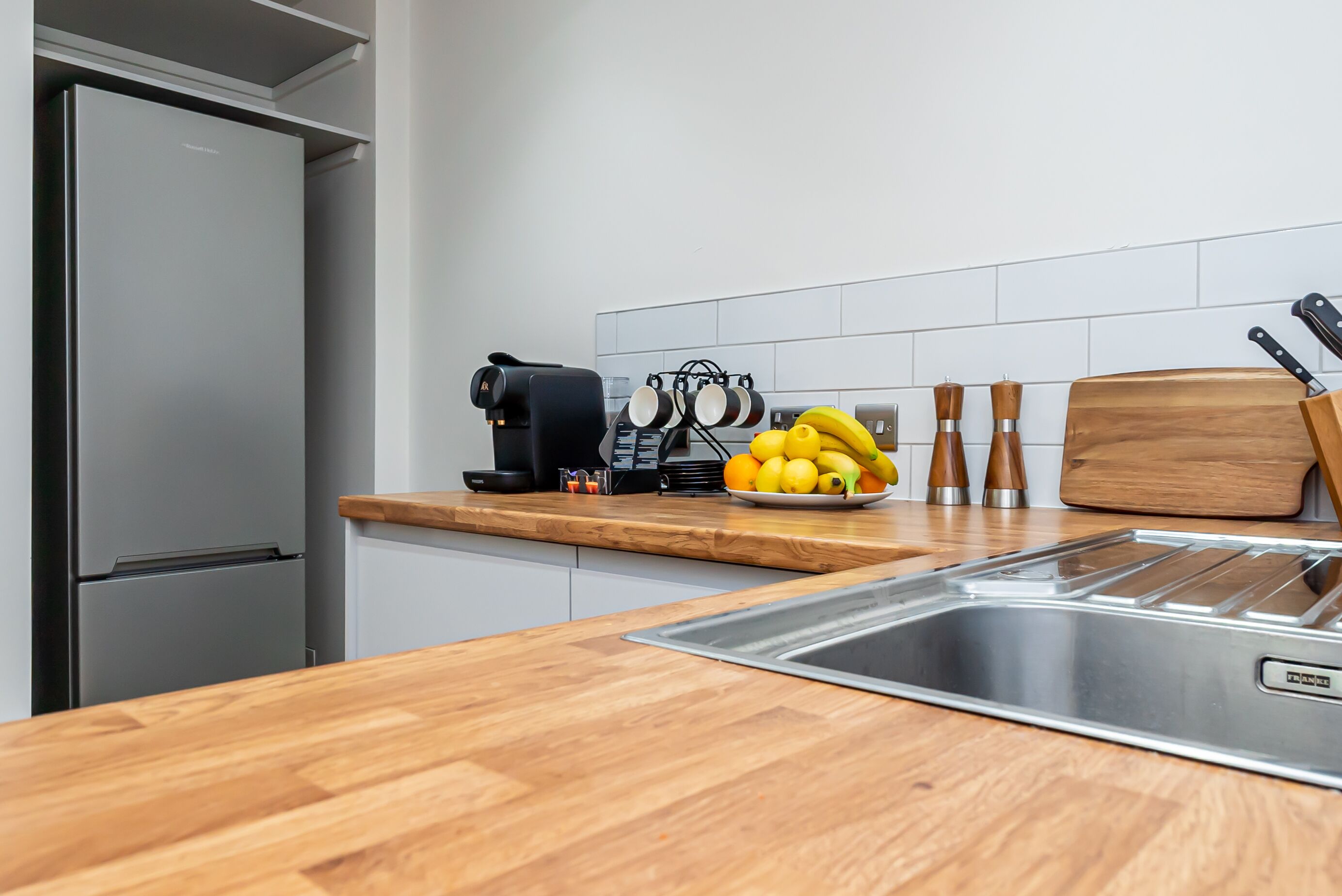 Apartment | Private kitchen | Fridge, microwave, oven, stovetop