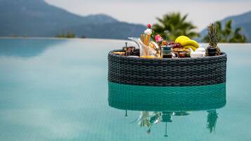 Deluxe Suite, 2 Bedrooms, Pool Access, Mountain View | View from room