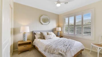 5 dormitorios, tabla de planchar con plancha, wifi