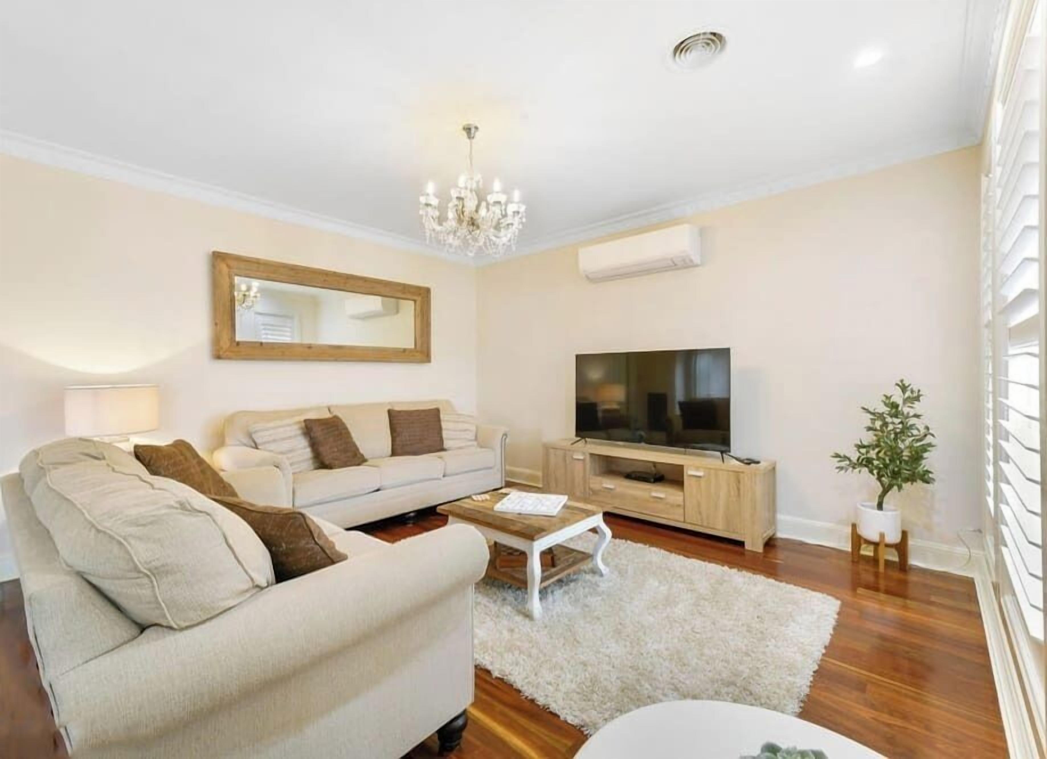 TV, DVD player, offices