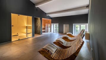 Sauna, Dampfbad, Tiefengewebe-Massagen, Thai-Massagen, Sportmassagen