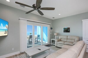 TV - Beachview, Easy Beach Access ~ Great Sunsets (Mexico Beach)