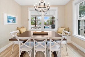 ハウス 3 ベッドルーム | レストラン