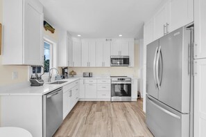 Maison, 3 chambres | Cuisine privée | Cafetière/bouilloire