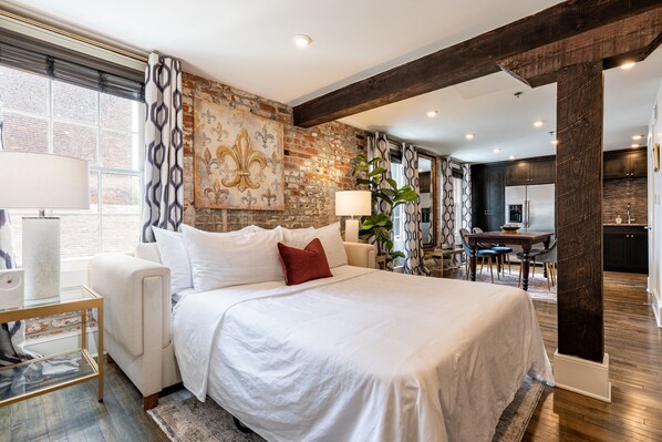 1 camera, ferro/asse da stiro, Wi-Fi, lenzuola