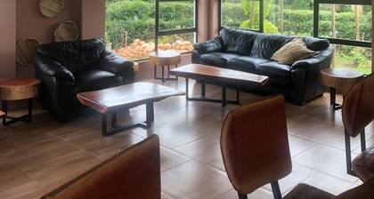 1 bed apartment in Mount Pleasant Heights - 2013