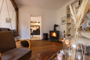 Smart TV, fireplace, table football, ping pong