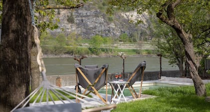 Historic winegrower's house in the Wachau wine region on the Danube with pool & sauna