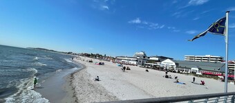 Autumn days in Grömitz/Baltic Sea. Cozy apartment with terrace and parking space