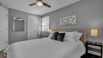 3 bedrooms, iron/ironing board, travel crib, free WiFi