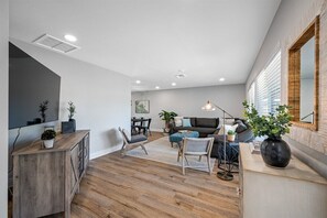 TV, fireplace, foosball, table tennis