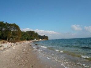 Beach nearby, sun-loungers - Fantastic vacation right on the Baltic Sea coast of Southern Jutland, Broagerland (Broager)