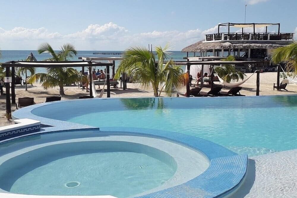 The Bounty Boutique Bohemian Hotel