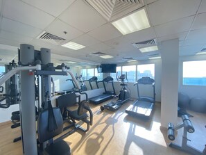 Gym - Lux BnB Elite Residences I Golf Course Views (Dubai)