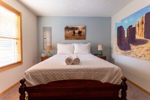 3 bedrooms, WiFi - *NEW* *OMG!* Boulder Lodge | Lakeview~Pets~HotTub (Lake Harmony)