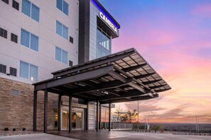 Exterior - Cambria Hotel Austin Uptown Near The Domain (Austin)