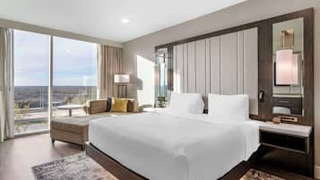 In-room safe, desk, laptop workspace, iron/ironing board