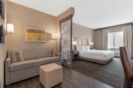 Ropa de cama hipoalergénica y minibar