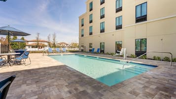 Outdoor pool, open 8:00 AM to 7:30 PM, pool umbrellas, pool loungers