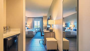 Hypo-allergenic bedding, minibar, in-room safe, desk