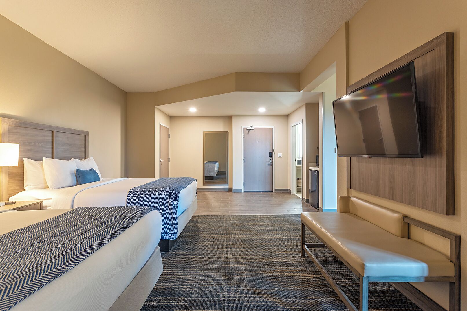 低過敏寢具、迷你吧、客房內保險箱、書桌