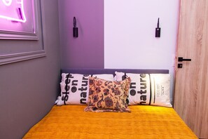1 bedroom, iron/ironing board, free WiFi