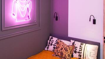 1 bedroom, iron/ironing board, free WiFi