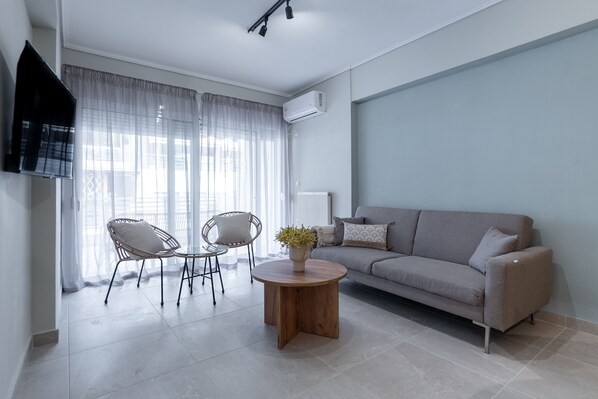 Appartement luxueux | Aire de séjour | Téléviseur