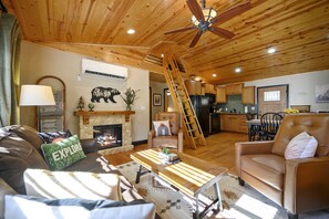 تلفزيون ذكي، مدفأة، كُتُب