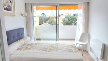 2 chambres, fer et planche Ă repasser, lit parapluie, Wi-Fi gratuit