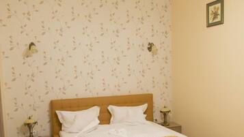 Luxury Double Room | Free WiFi