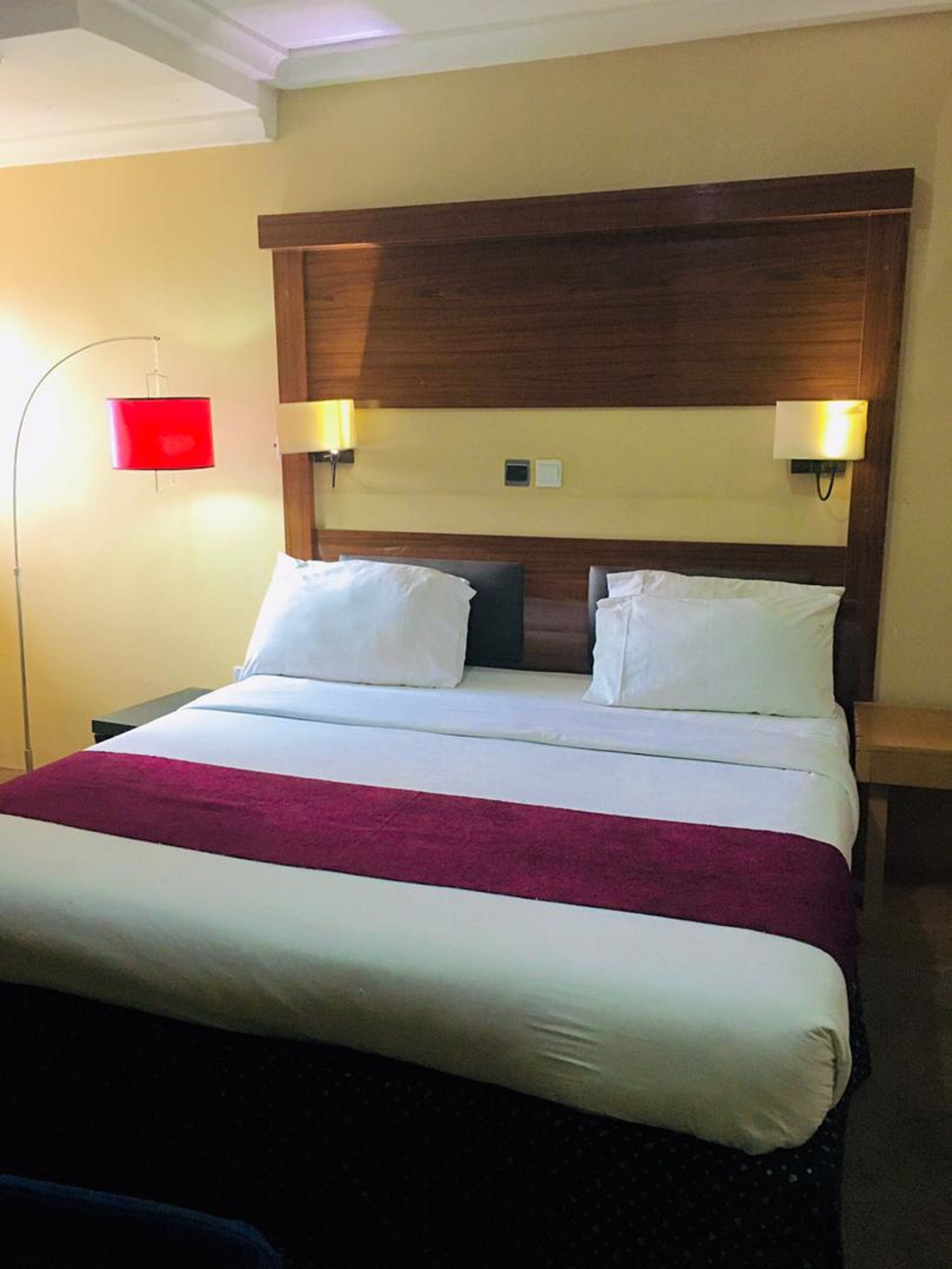 Egyptian cotton sheets, premium bedding, memory-foam beds, desk