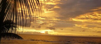 SAINT GILLES LES BAINS, Waterfront, lagoon 4 **** House LE RECIF