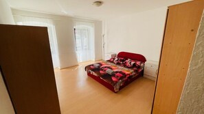 熨斗/熨衫板、床單