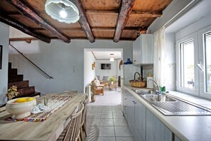 Refrigerador, horno, parrilla de estufa y lavavajillas 