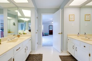 Haartrockner, Handtücher