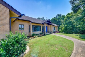 Exterior - Peaceful Millington Home ~ 13 Mi to Memphis! (Millington)