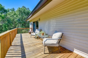 Property grounds - Peaceful Millington Home ~ 13 Mi to Memphis! (Millington)