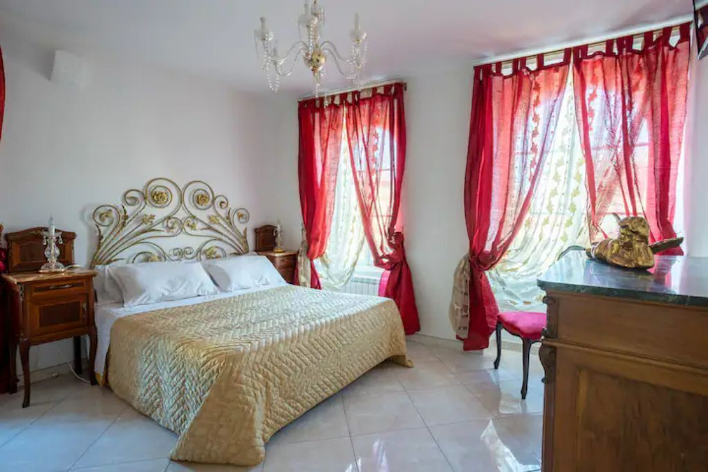 2 chambres, bureau, fer et planche à repasser, Wi-Fi gratuit