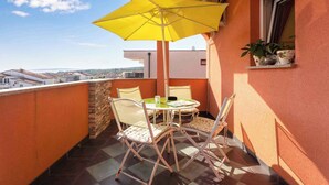 Outdoor dining - Holiday apartment mit Klimaanlage und Balkon (Krk)