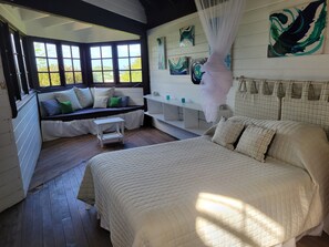 4 bedrooms, in-room safe, iron/ironing board, WiFi