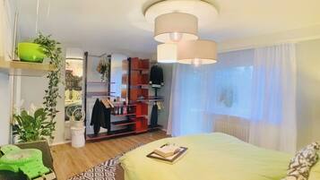 1 Schlafzimmer, Bügeleisen/Bügelbrett, Reisekinderbett, kostenloses WLAN